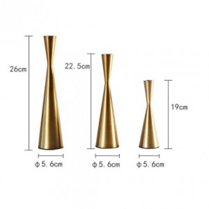 Golden Standing Iron Type Candlesticks